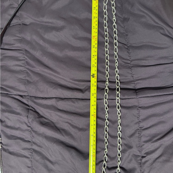 Silver Chain belt with Heart Charm - Picture 6 of 7